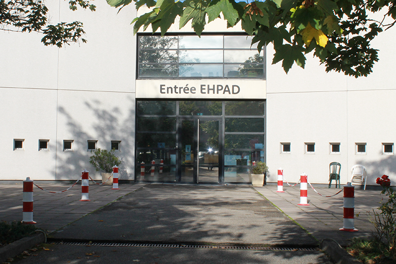 Entree EHPAD accueil des buers